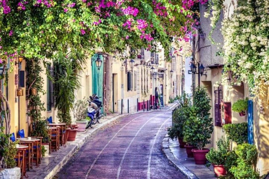 Mini & Full Renovated @ Syntagma Apartment Athen